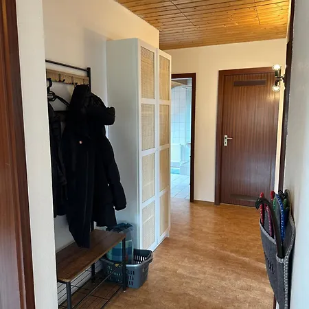 Lejlighed Moderne, Helle & Zentrale Ferienwohnung Steisslingen