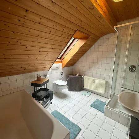 Moderne, Helle & Zentrale Ferienwohnung